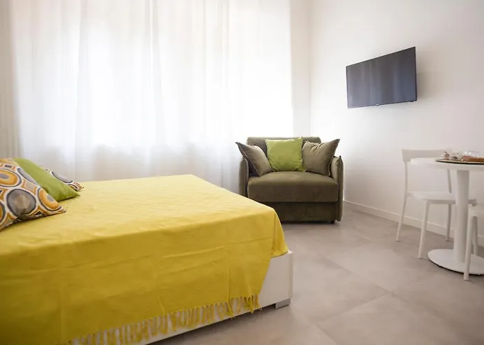 Navigli - Zona Tortona Апартаменты