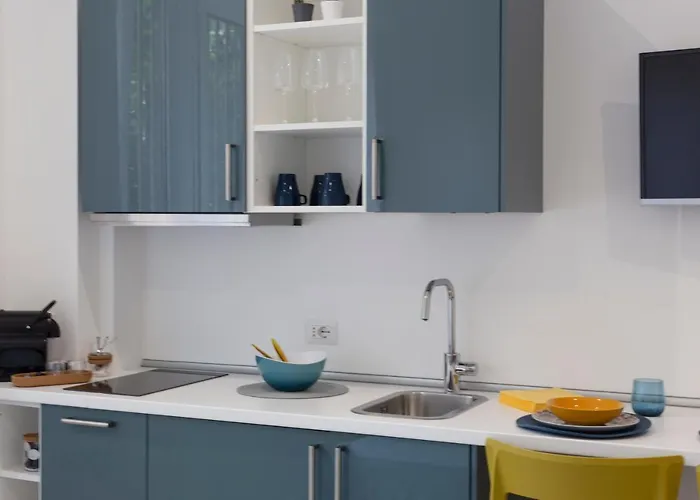 Navigli - Zona Tortona * Милан