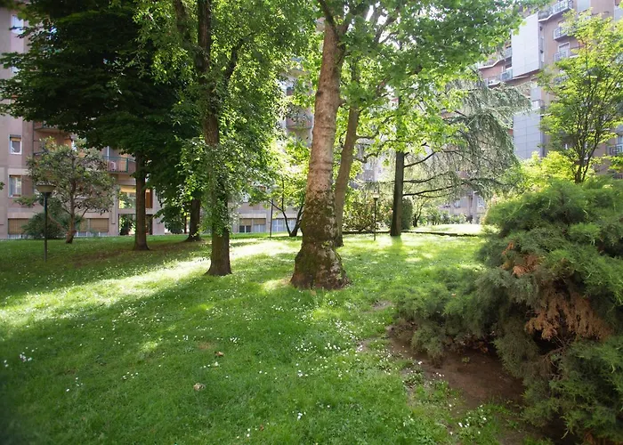 Navigli - Zona Tortona Апартаменты *