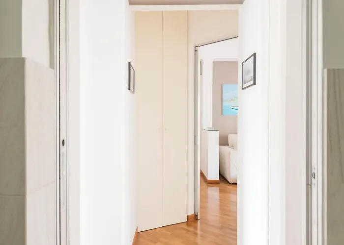 Apartmán Cosmopolitan Home, 2 Bedrooms, 2 Bth, 5 Guests *