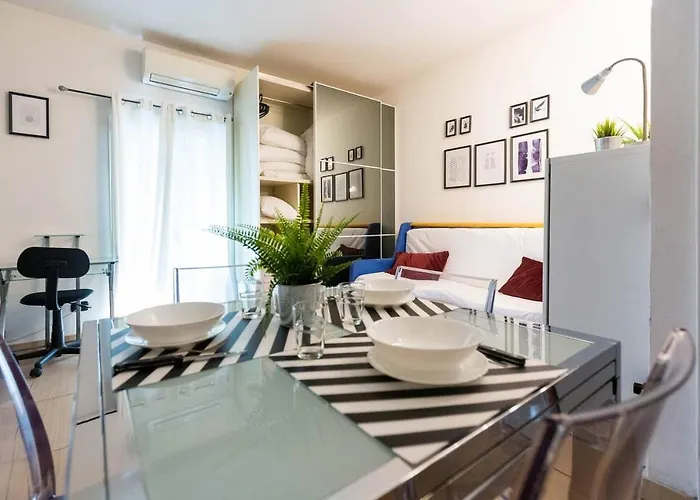 Monte Nero 29 Milano