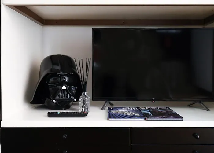 Grande In Zona Navigli Milano