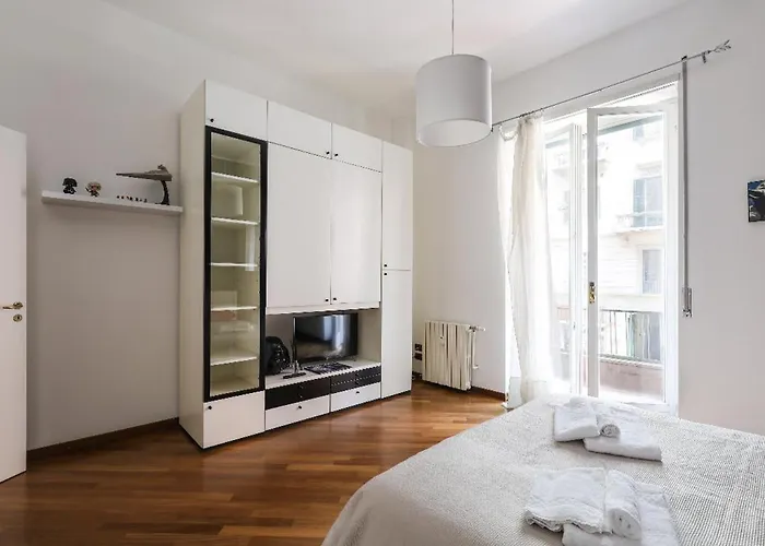 Grande In Zona Navigli * Milano