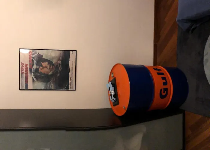 Grande In Zona Navigli Appartamento *