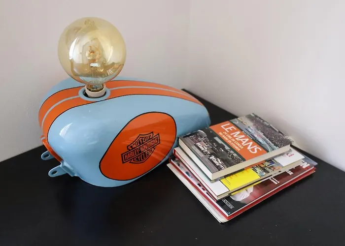 Grande In Zona Navigli Milano