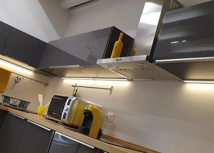 Castaldi 18 - A Portata Di Mano *