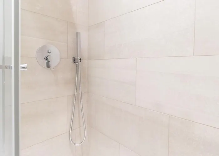 Italianway Comfort - Vincenzo Monti 36 * Mediolan