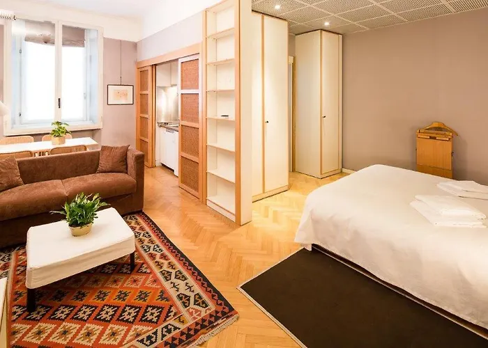 Borgonuovo Uno Apartment *