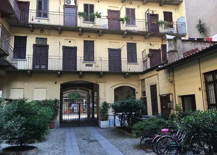 La Casa Di Lalla * Μιλάνο