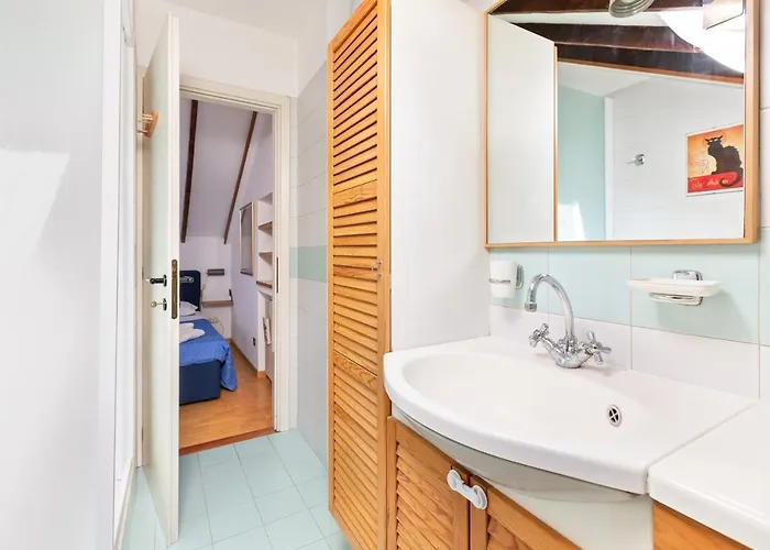 Apartment Guesthost - Piazza Risorgimento Cosy