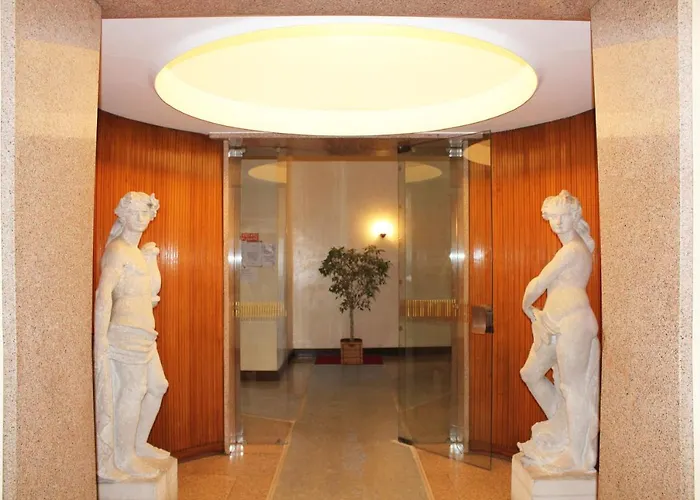 La Dell'olmo * Milán