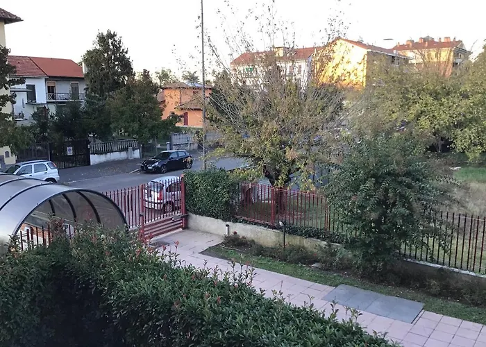 Daire Res. A 10 Min. Da Rho Fiera E Stadio Meazza Milano