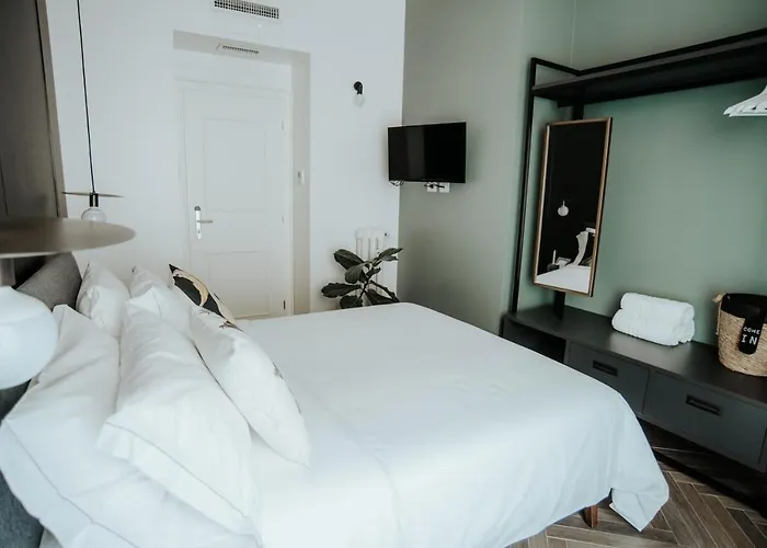 Ca Bela - Porta Romana Pensión Milán