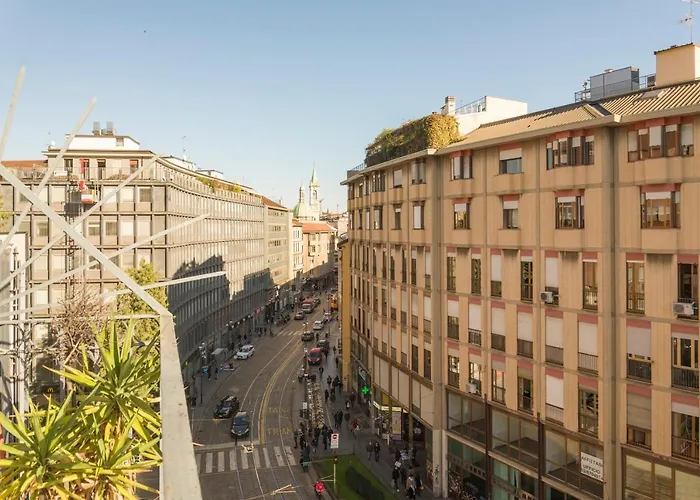 Sweet San Lorenzo, Right In The Centre Milaan