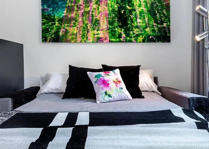 Joivy Superb 1bed In Brera Milan