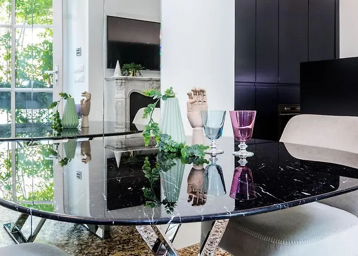 Apartment Joivy Superb 1bed In Brera Milan