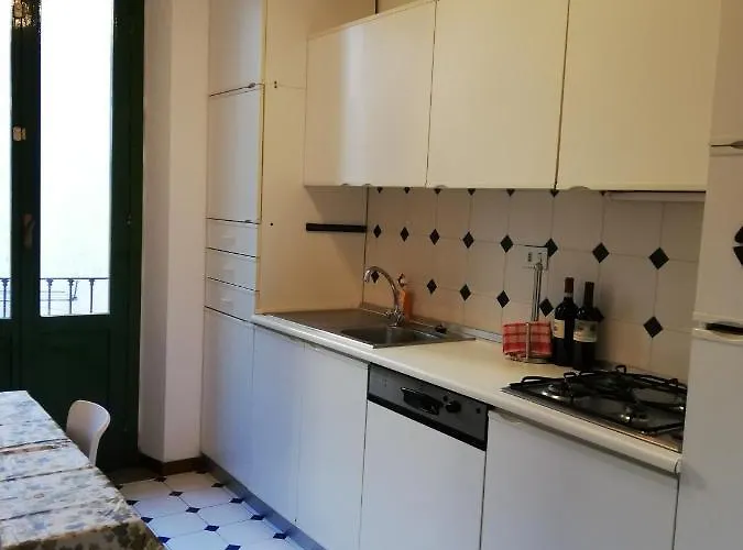 Olona Place Appartement *