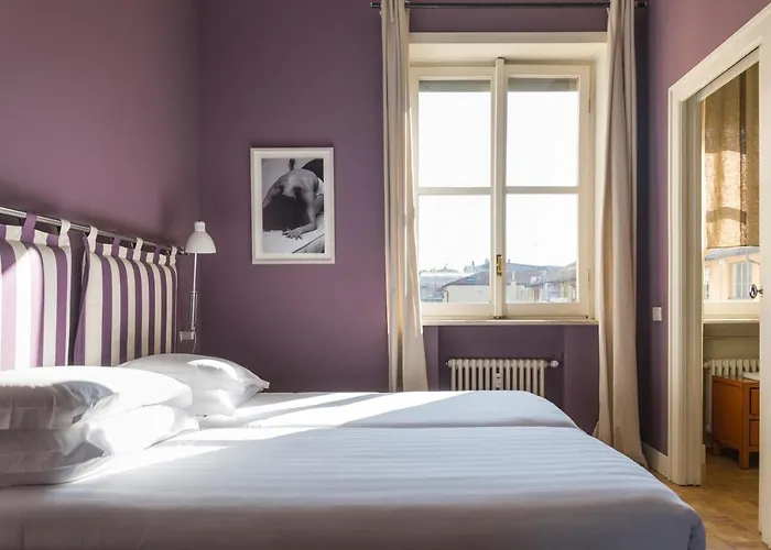 Charming Apartment, A Unique Home, 2 Bedrooms ميلان