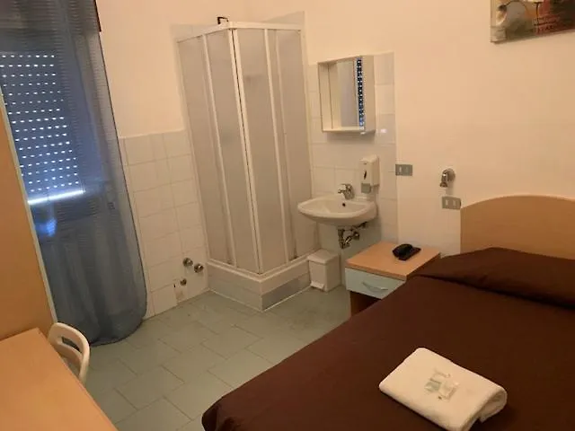 Hotel Ambrosiana *