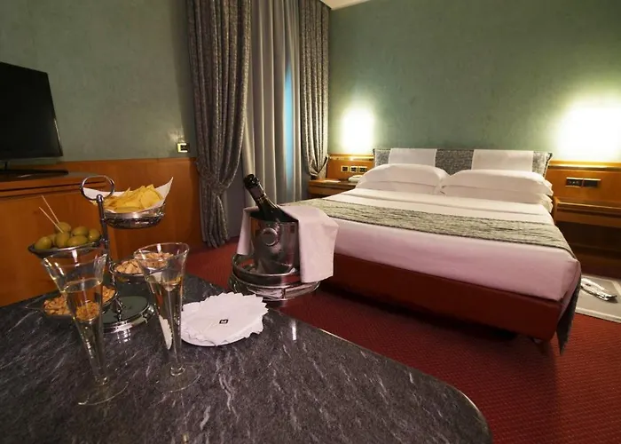 Hotel Michelangelo 4*