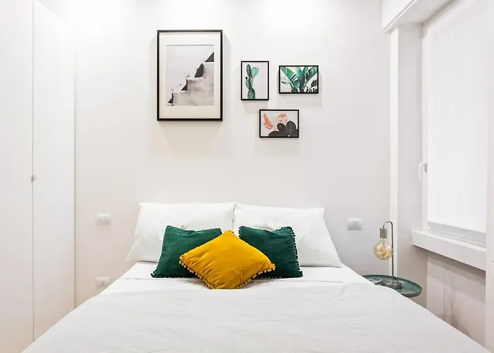 Easylife - - D'annunzio 25i - Navigli *