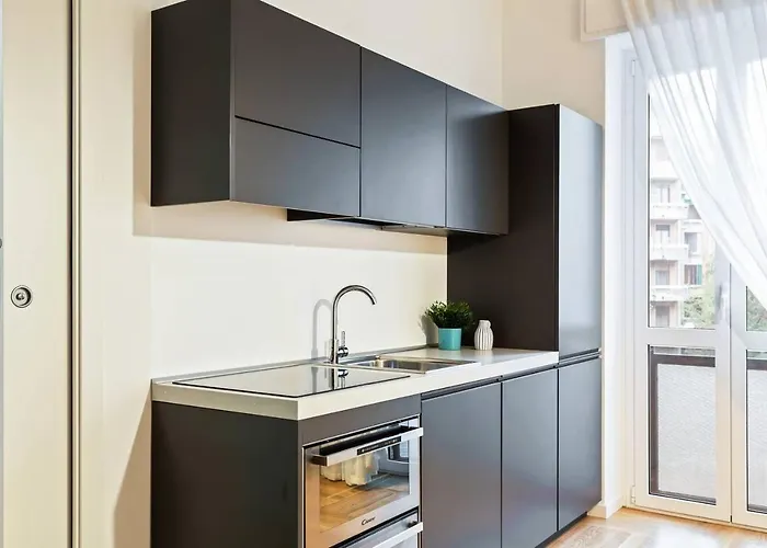 Easylife - - D'annunzio 25i - Navigli * Milánó