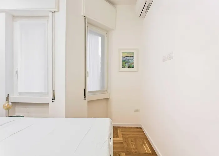 Easylife - - D'annunzio 25i - Navigli