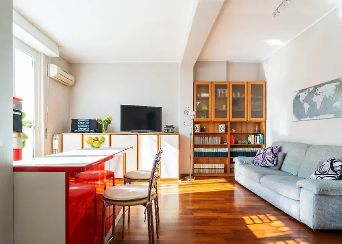 Likehome - Via Coni Zugna بيت للعطل ميلان