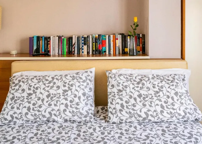 Likehome - Via Coni Zugna ميلان