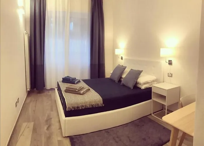 Lovely - Brand New Stylish In Navigli Area Apartment