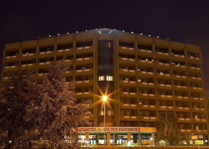Atahotel Quark فندق ميلان