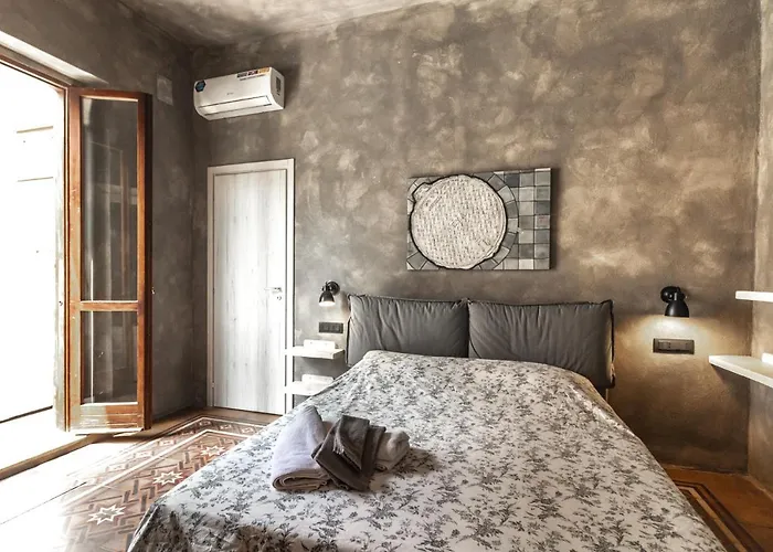 Bed & Breakfast La Del Teatro *