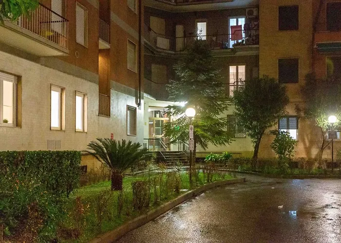 Paruta 76 Apartment Milan