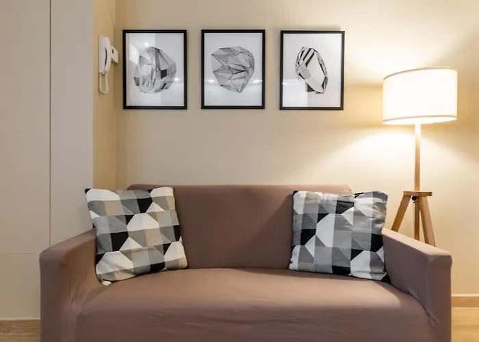 Fantoni Excelsior San Siro Stadio 2 6 Posti Letto Apartman Milánó