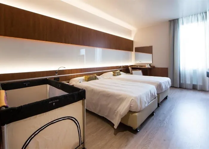 Western Madison 4* Milão