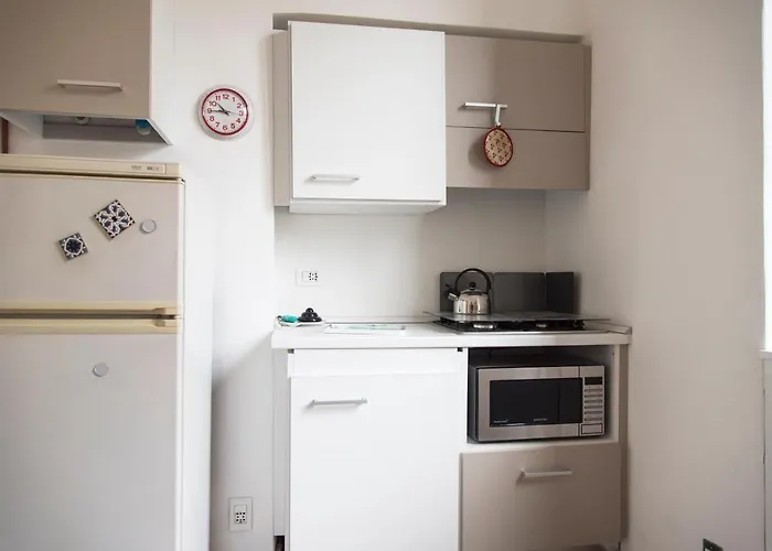 Brera District 2 Bedrooms -youhosty Mediolan