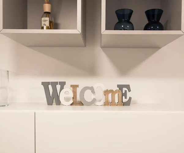 Youhosty - Ariberto 22 Milaan