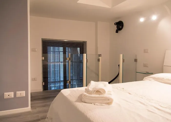 Appartement Youhosty - Ariberto 22 *