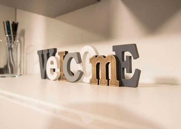 Appartement Youhosty - Ariberto 22 *