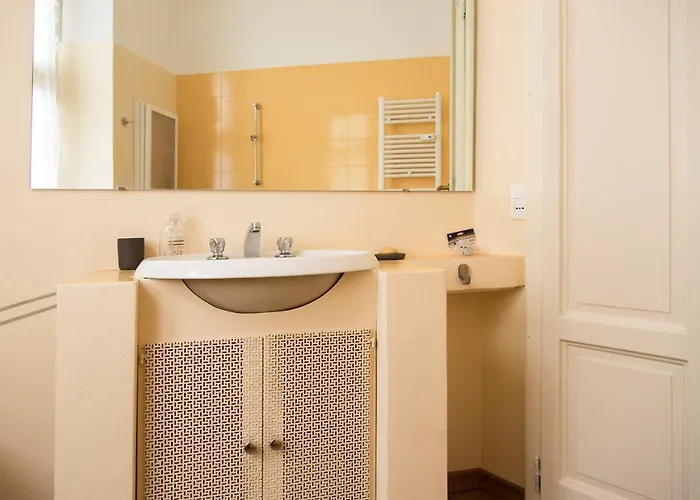 Apartament Brera District 2 Bedrooms -youhosty Mediolan