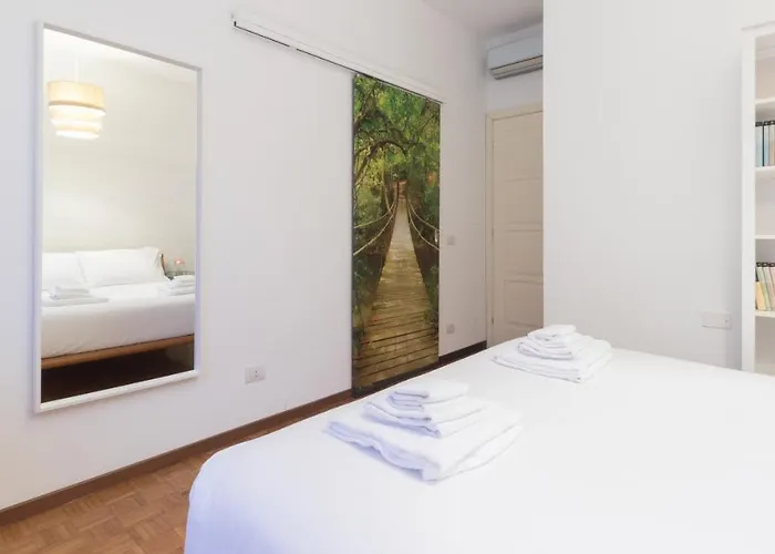 Italianway - Savona 26 *