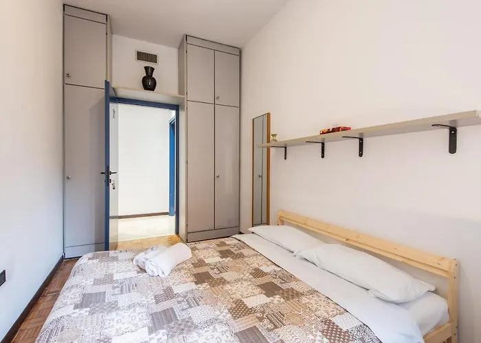 Central Guest House
