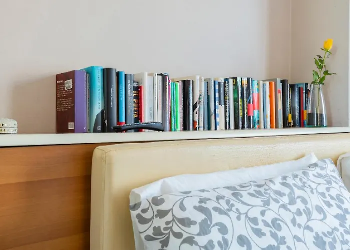 Likehome - Via Coni Zugna ميلان