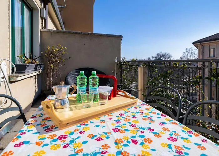 بيت للعطل Likehome - Via Coni Zugna ميلان