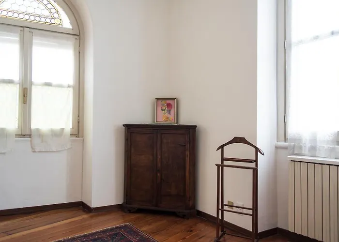 Brera District 2 Bedrooms -youhosty