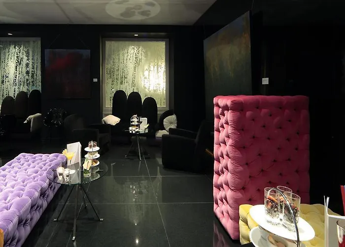 Palazzo Matteotti, The Dedica Anthology, Autograph Collection 5* 米兰