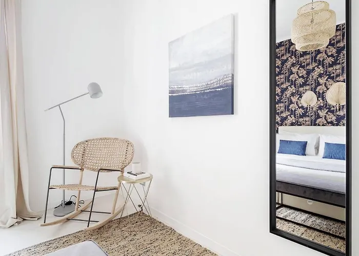 Easylife - - Lecco 18 S - Porta Venezia