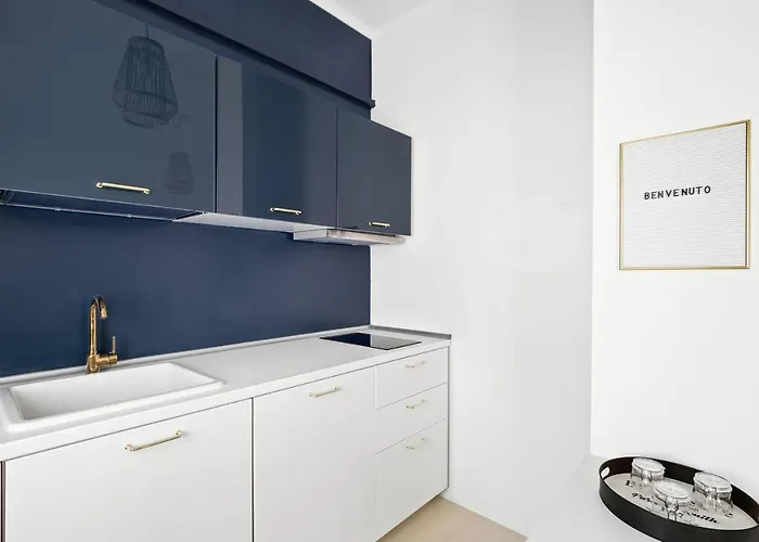 Easylife - - Lecco 18 S - Porta Venezia Daire