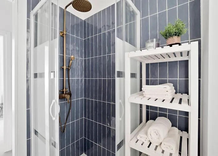 Easylife - - Lecco 18 S - Porta Venezia * Milano