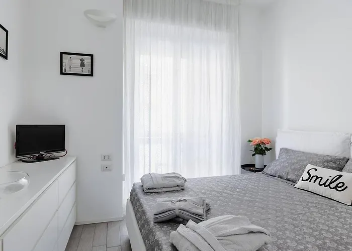 Easylife - - Friuli 15 - Porta Romana * Milán